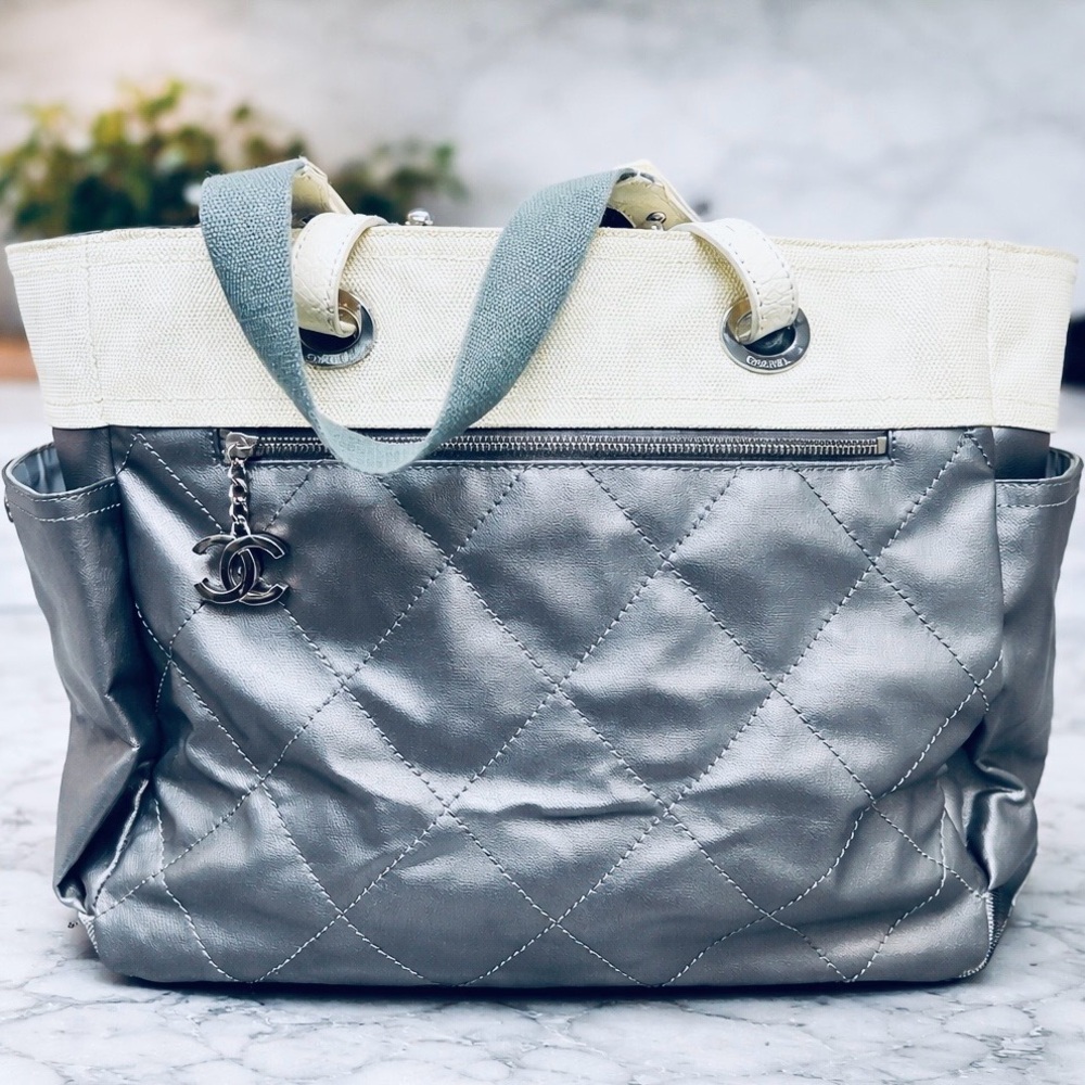 CHANEL Large Paris Biarritz tote